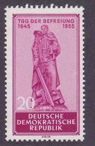 Germany DDR 238 MNH 1955 Russian War Memorial at Berlin