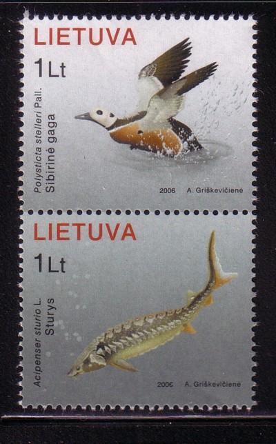 Lithuania Sc 819 2006 Bird Fish Redbook stamp set mint NH