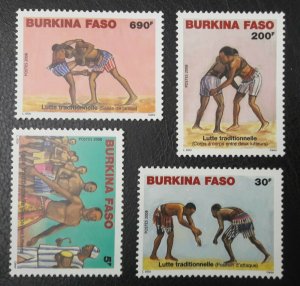 BURKINA FASO 2006 LUTTE TRADITIONNELLE TRADITIONAL WRESTLING FIGHT RARE MNH