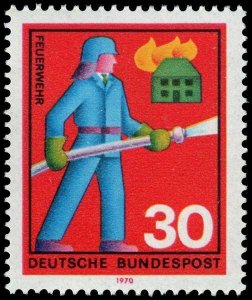 Germany - Scott 1025 - Mint-Never-Hinged