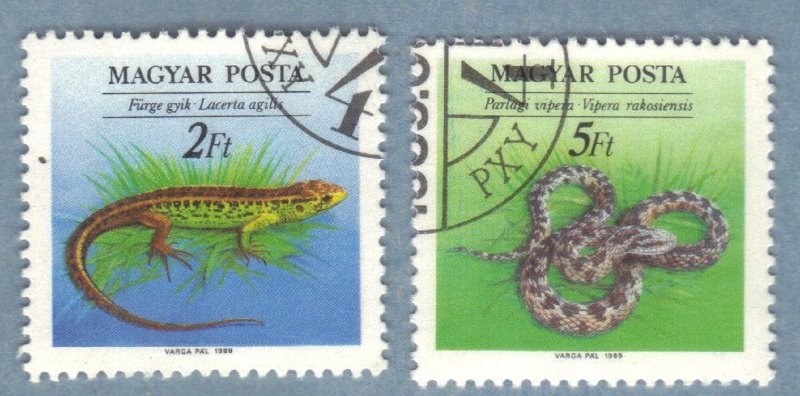 HUNGARY SCOTT #3189,91  2+5ft 1989 SEE SCAN