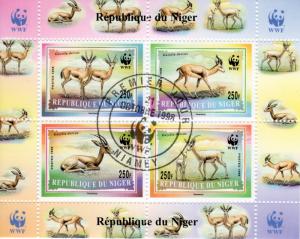 WHOLESALE LOT :10 x  NIGER 1998 Sc#986b WWF Dorcas Gazella S/S USED CV $350