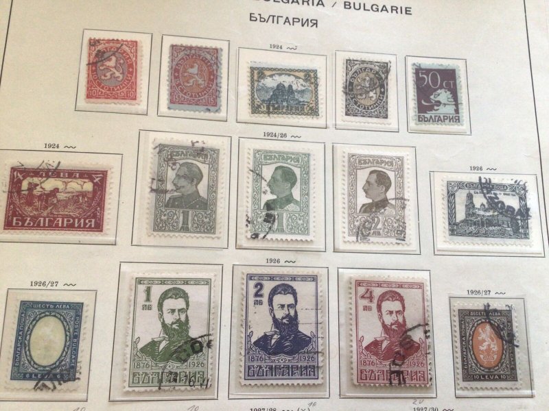 Bulgaria 1924 - 1931 mounted mint and used stamps album page Ref 61834