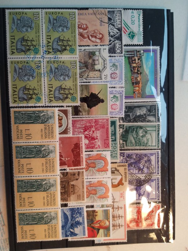 Lot 1 Italy full page, 33 stamps used