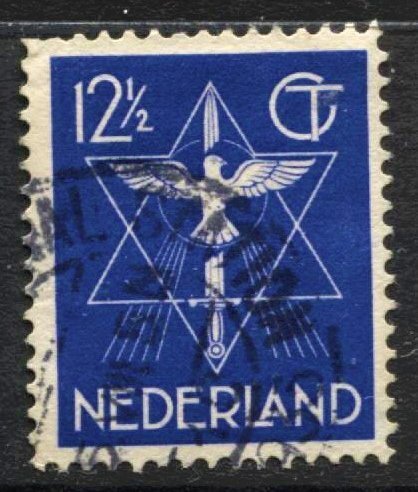 STAMP STATION PERTH Netherlands #200 Star dove and Sword Used