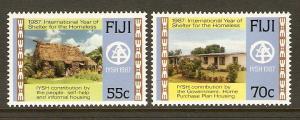 Fiji #572-3 NH Homeless