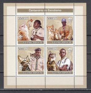 Guinea Bissau, Mi cat. 3613-3616 A. Scout Centenary and Cats sheet of 4. ^