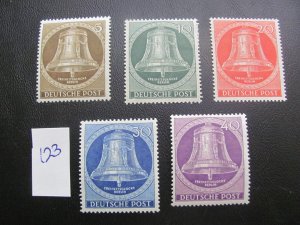 GERMANY BERLIN 1953 MNH SC 9N94-98 SET VF/XF $67.50 (123)