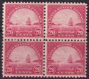 #567 Mint NH, VF, Block of 4 (CV $150+) (CV $35 - ID30555) - Joseph Luft