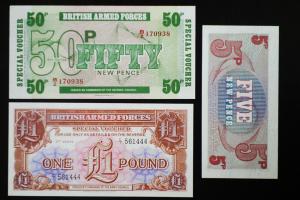 Great Britain 7x Armed Forces Notes