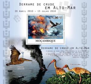 MOZAMBIQUE 2010 SHEET MNH CRUDE OIL SPILLS AT SEA