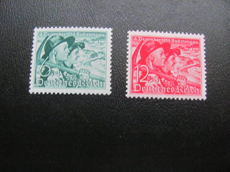 GERMANY 1938 MNH  SC B132-133 SUDETEN SET  XF 40 EUROS (115)