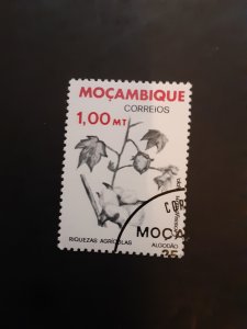 ^Mozambique #758                   Used