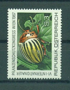 Austria sc# 796 mh cat value $.35