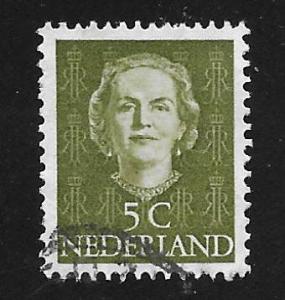 Netherlands  SC# 306 - Queen Juliana, olive green, used