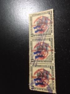 Honduras sc C238 u strip of 3