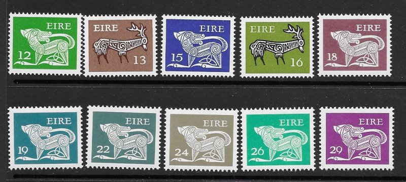 Ireland 466-75 MNH  cpl. set x 10 sets, vf. 2022 CV $ 91.00