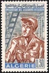 Algeria #399  MNH - Welder (1968)