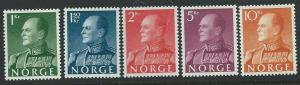 Norway  Scott 370-374  MNH