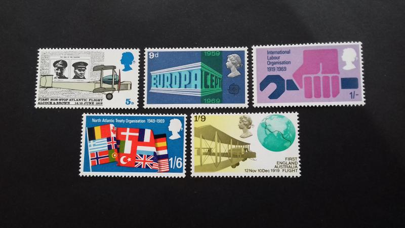 Great Britain 1969 Anniversaries  Mint