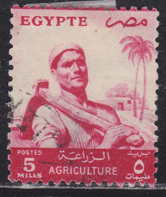 Egypt 372 Farmer 1955