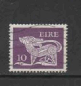 IRELAND #302 1971 10p DOG F-VF USED a