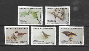 BIRDS - DOMINICAN REPUBLIC #820-1,C301-3  MH