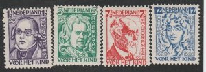 NETHERLANDS #B33-6 MINT HINGED COMPLETE