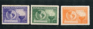 Dominican Republic #332-4 Mint Make Me A Reasonable Offer!