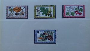 Germany 1979 Charity Stamps - Forest Fruits and Nuts Mint