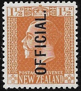 New Zealand O-44    1916   1 1/2 penny  fine mint hinged