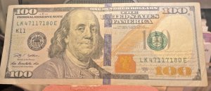 2009 $100 Lucky 711 SERIAL # LK 47117180 E #206017494959