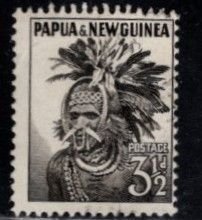 Papau New Guinea - #139 Chimbu Headdress - Used