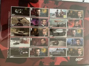 2020 James Bond 007 Royal Mail Smiler Sheet LS122 - sold out