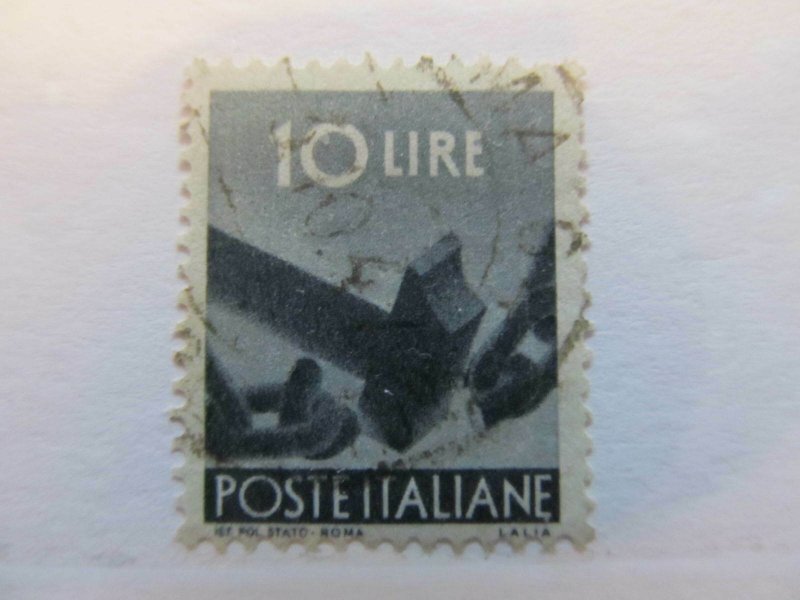 Italien Italie Italia Italy 1945-48 Democratica 10L fine used A13P15F118