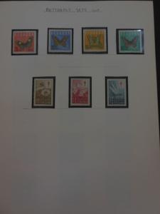 WORLDWIDE TOPICAL : Beautiful collection of Butterflies. Almost all VF, Mint NH.