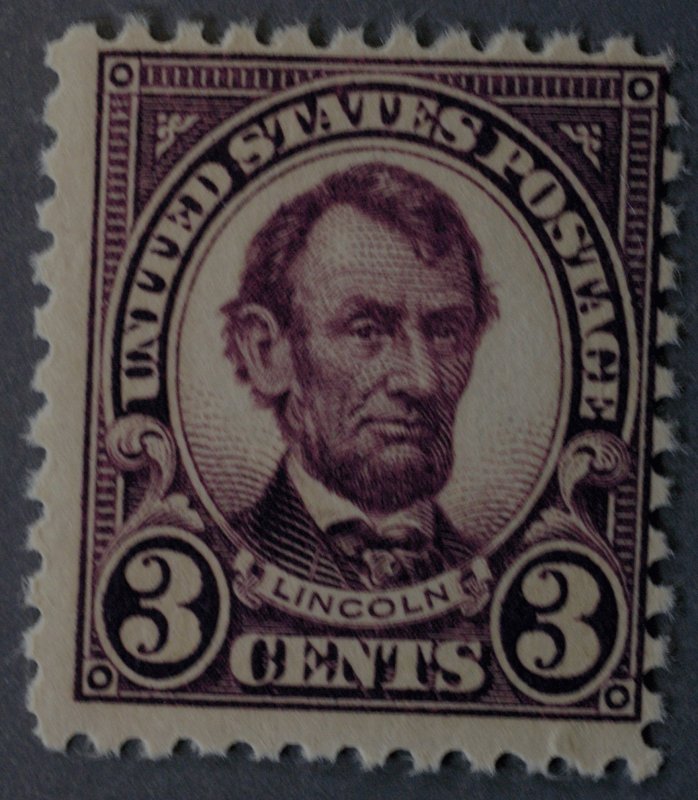 United States #555 3 Cent Lincoln OG