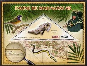 MADAGASCAR - 2013 - Nile Crocodile - Perf Souv Sheet - MNH-Private Issue