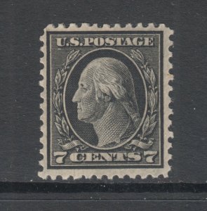 US Sc 507 MLH. 1917 7c black Washington, Flat Plate Printing, Almost VF