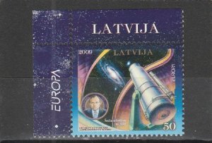 Latvia  Scott#  733  MNH (2009 International Year of Astronomy)