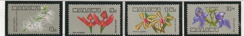 MALAWI Sc 114-17+117a NH issue of 1969 - FLOWERS