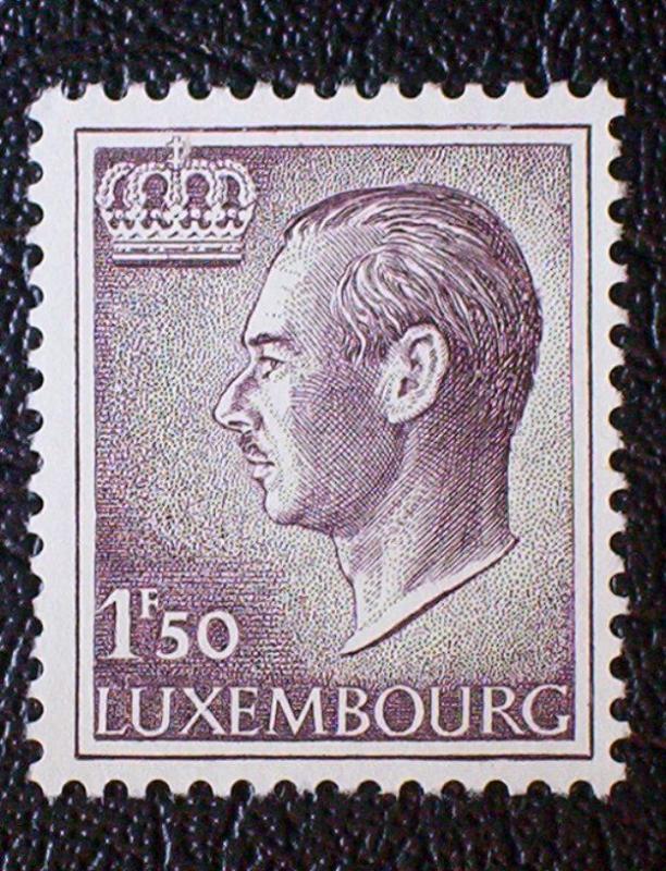 Luxembourg Scott #421 used