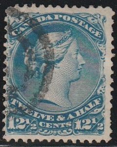 Canada Large Queen #28 VF,      (539)