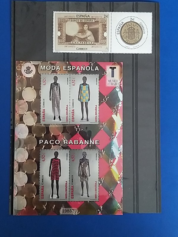 Spain 2013+2015 MNH Cat. € 15