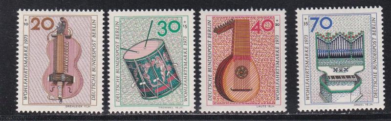 Germany # 9NB101-104, Musical Instruments, NH, 1/2 Cat.