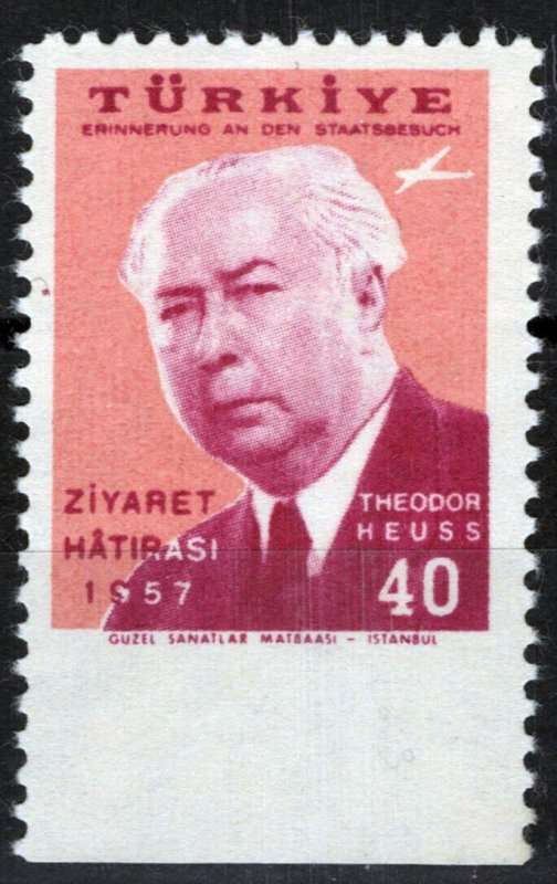 ZAYIX Turkey C29 / Mi 1517 Uu MNH 1957 Heuss Imperf at bottom Error 113022S172