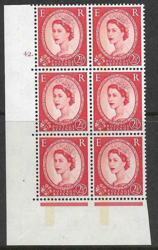 S64 - S614b 2½d Wilding 1 band left letterpress Type 1 Cyl 42 Dot UNMOUNTED MINT