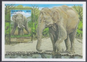 1993 Maldive Islands 1988/B286 Elephants 9,00 €