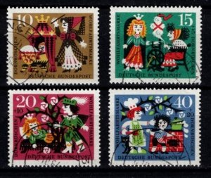 Germany - #B400 - B403 Sleeping Beauty set/4 - Used