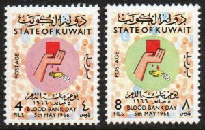 Kuwait Sc #327-328 Mint Hinged